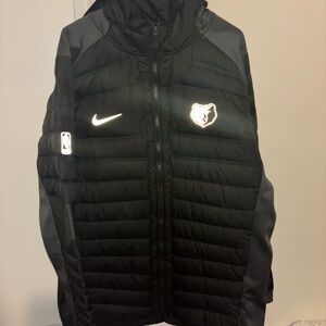 Nike Memphis Grizzlies Puffer Black Hooded Jacket with Logos XLT